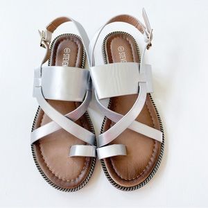 Steven Ella Silver Metallic Sandals B7991